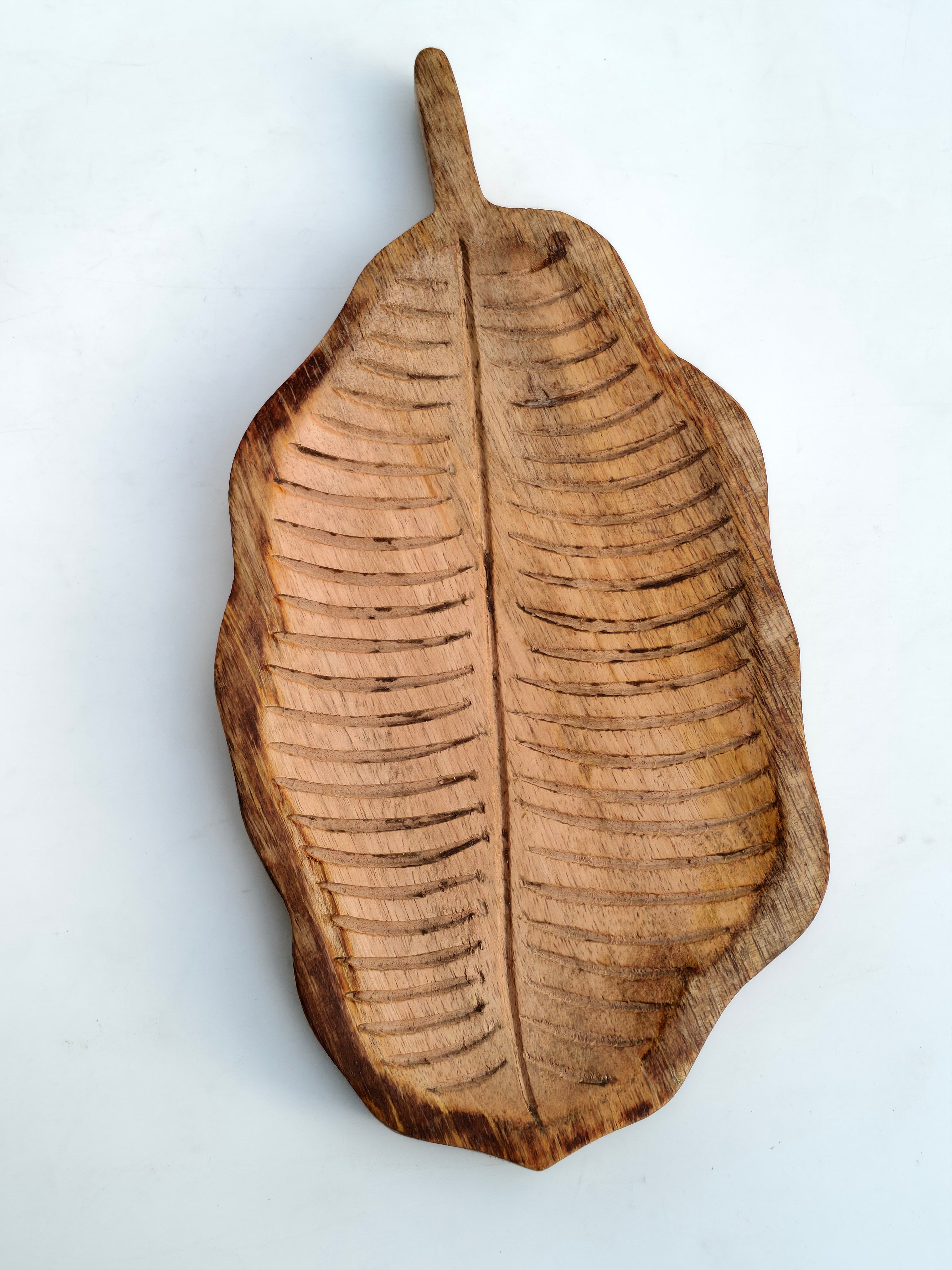 Handcrafted Mango Wood Leaf Serving Tray with Handle
