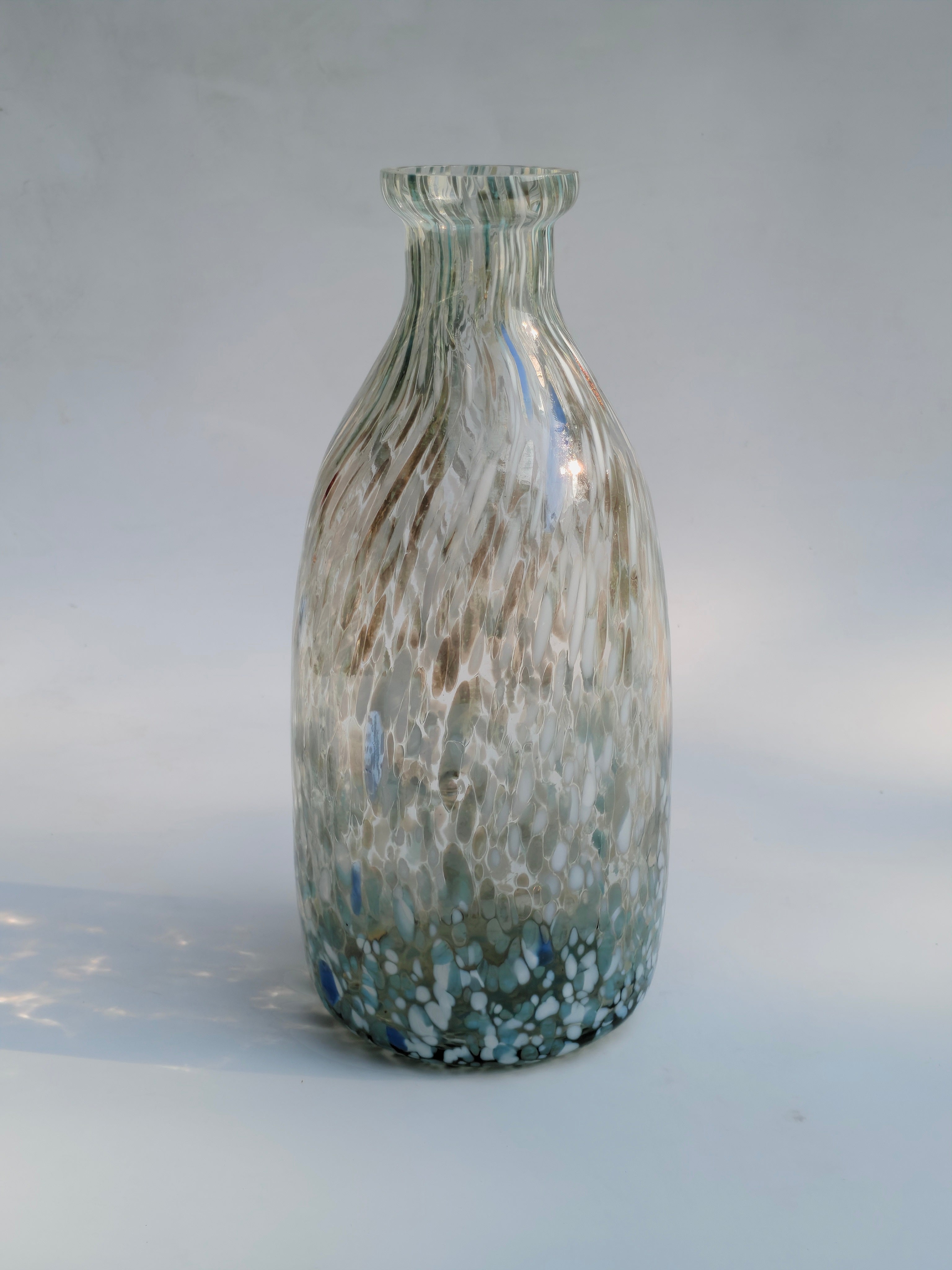 Sea Glass Swirl Art Vase – Handcrafted Decorative Bottle (Large)